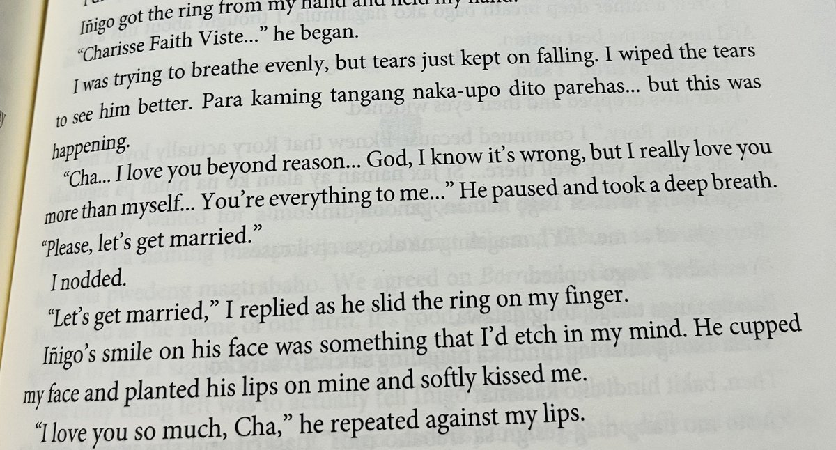 CrisselN's tweet photo. Still, it makes me cry. Reading CTG for the nth time ❤️ Love u Cha and Iñigo! #readingGSB2 https://t.co/hGuGF3hO03
