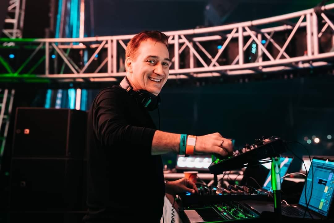Today is the birthday of my favorite DJ - Paul van Dyk. Happy Birthday! 