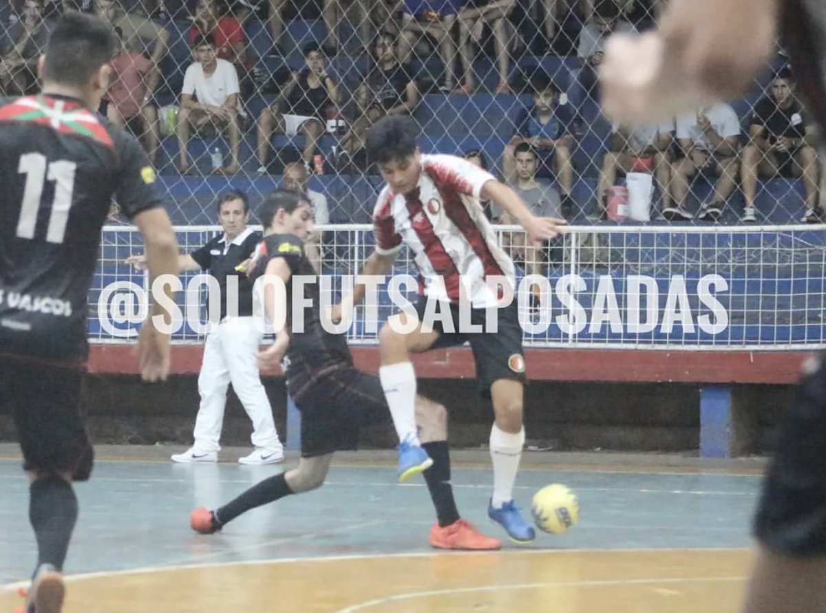 Fraternidad Futsal 🔴⚪️⚫️ tweet media