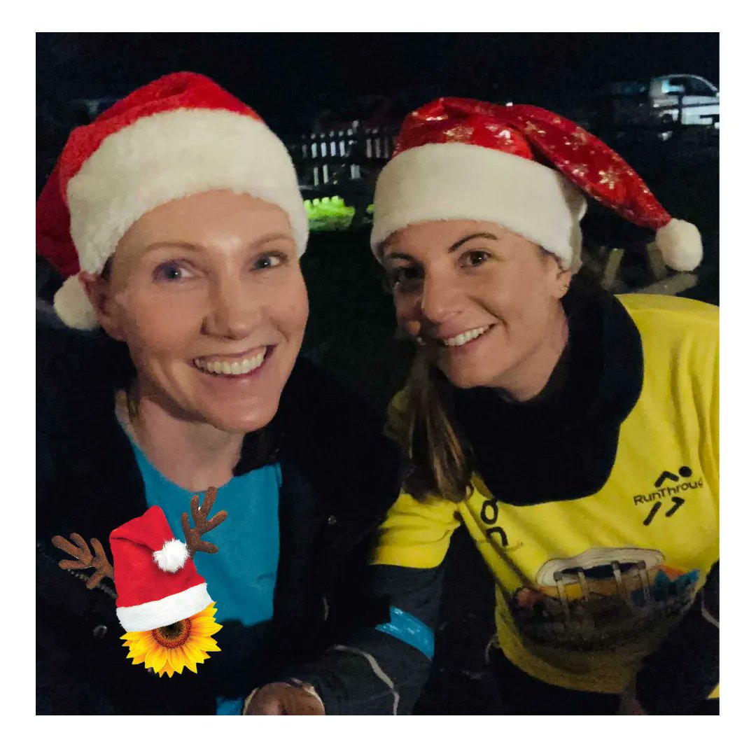 SunflowerEventT's tweet photo. Ever the event director, Sunflower's Nicola organised a 'festive lights night run' this week for her running club
✨
The four-mile run around local streets ended with mulled wine and mince pies 🍷 
#SunflowerEventTeam #runningclub #ChristmasLights #worklifebalance #outofoffice 🌻 https://t.co/ACsUtcack0