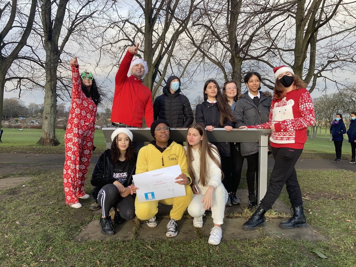 #edinburghcastle #broughtonsantawalk #3R1