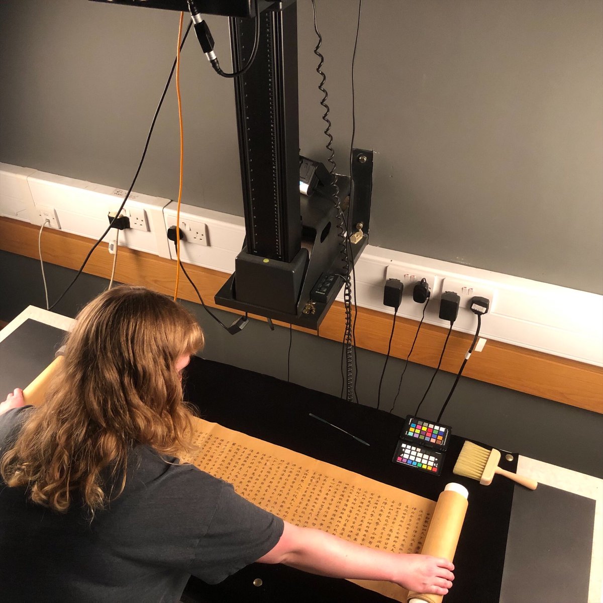idp_uk's tweet photo. 🗣 Job opportunity! 🗣 We are looking for a #photographer to join our #LotusSutraProject team as a Senior Imaging Technician to help us #digitise scrolls @britishlibrary

For more info and to apply: https://t.co/bo57Z5VhKU (Apps close Jan 3)

#jobs #recruitment https://t.co/6ZNVUa4BKs