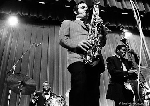 Jazz Birthdays

Happy birthday to Joe Farrell! 