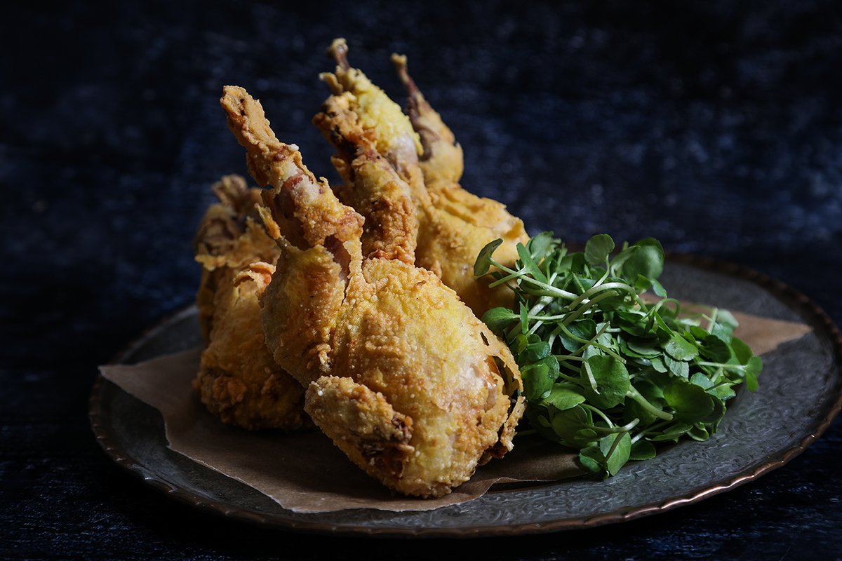 Remember that time we buttermilk fried a whole Quail?  

😋 Dare to eat something different! 

Would you try this? 

.

#deepfriedquail #eatquail #quaildish #tryquail