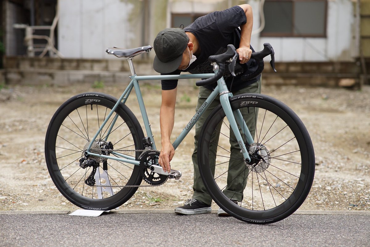 MovementCycle's tweet photo. この組み合わせにレザーサドルっていうのがめっちゃ渋くて良いバランス感ありますね〜。昨日の休日ライドでも調子良さそうでした👌

#extarproton https://t.co/grcIELeo4C