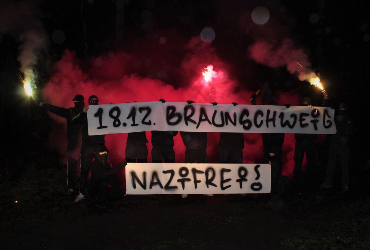 Am 18.12 will "Die Rechte" zum wiederholten Male in Braunschweig aufmaschieren. Das gilt es zu blockieren!
 Für mehr Infos folgt <a href="/inprogress_bs/">In/Progress BS</a> 
[Bild: Zusendung aus der norddeutschen Provinz]