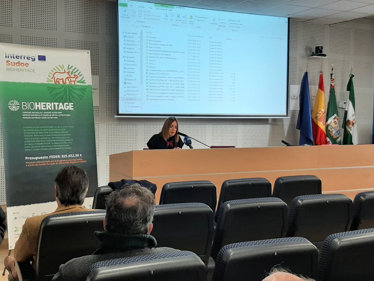iedtcadiz's tweet photo. La diputada y vicepresidenta del IEDT, @_AnaCarrera, cierra este evento final del Proyecto Bioheritage.
"A pesar de la pandemia, este grupo creado ha sabido adaptarse a la situación y ha cumplido los objetivos marcados en el inicio. Gracias por vuestra implicación".
#Bioheritage https://t.co/S682ZlucaK