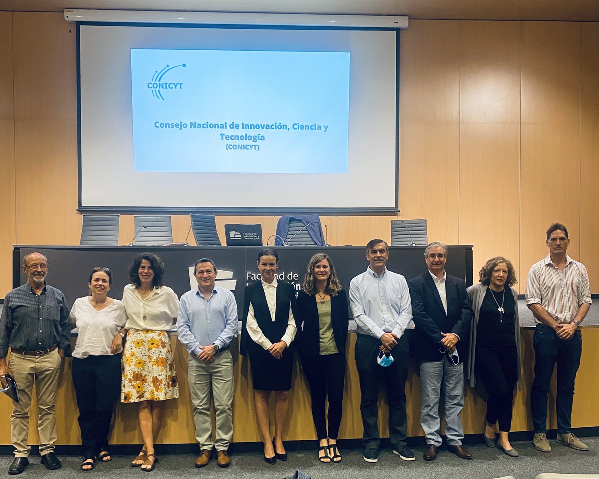 MAramendia's tweet photo. Por empezar el Primer Taller de Análisis y Sistematización de las lecciones aprendidas al cumplirse 10 años del #PENCTI- Plan Estratégico Nacional de Ciencia, Tecnología e Innovación @conicyt. Gracias @Udelaruy por recibirnos! https://t.co/HqwS0oUkwa