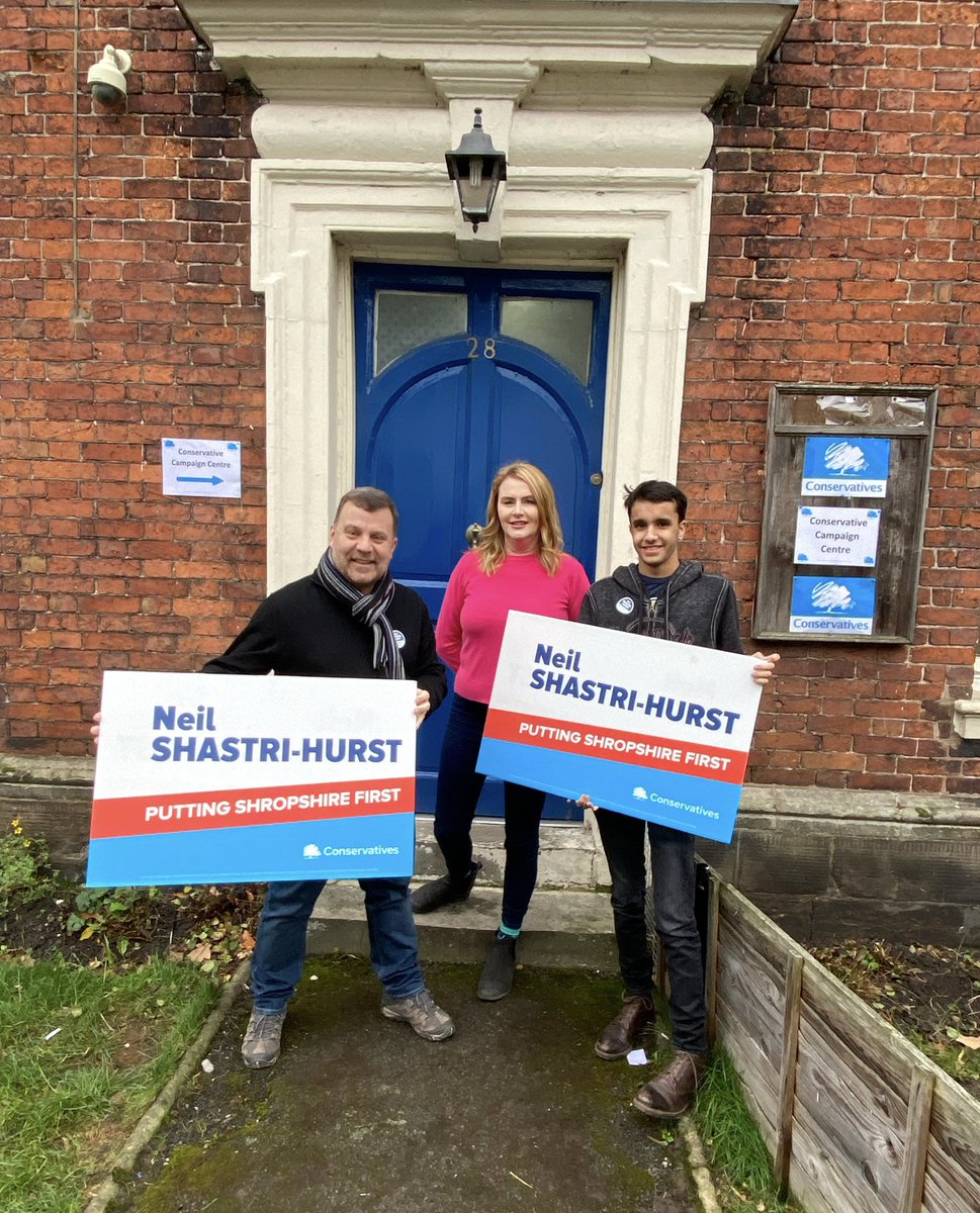 WendyMaisey's tweet photo. Great to see colleagues in North Shropshire today from Warrington Federation. Positive conversations on the doorsteps of Wem and Ellesmere. Out supporting our candidate @DrNShastriHurst @MrAndy_Carter @mirfin_theo midlands region and @CWOwestmidlands @masala_monday @coleman_21 https://t.co/7puLACkdbo