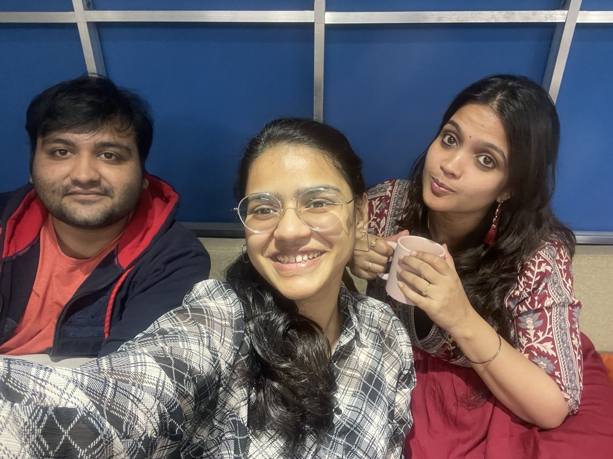 PranitaRavi's tweet photo. The unseen faces behind #UnstoppableWithNBK…
Meet Nitin and Divya! https://t.co/I4DMvAobRg