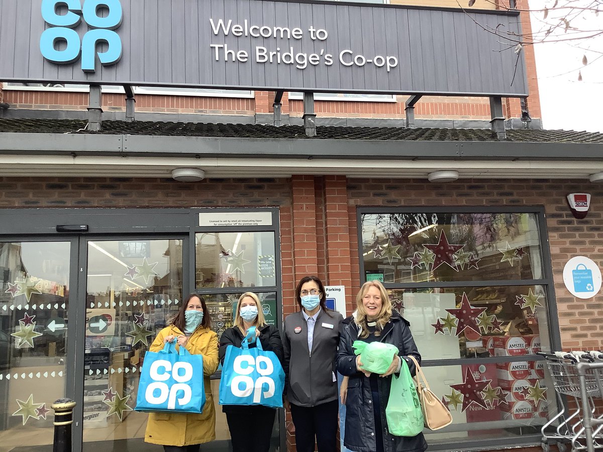 Thanks to The Bridges Coop <a href="/WazzaCommunity/">Warrington Community</a> who donated some Christmas Cheer to <a href="/StMargarets2015/">StMargaret's Latchford's Community Hub</a> and Latchford Methodist Church who are going to start a soup and roll project soon. Big thanks <a href="/Sarah23498805/">Sarah</a> the wonderful, caring manager.#ItsWhatWeDo <a href="/Sarah23498805/">Sarah</a> <a href="/WarringtonVA/">Warrington VA</a>