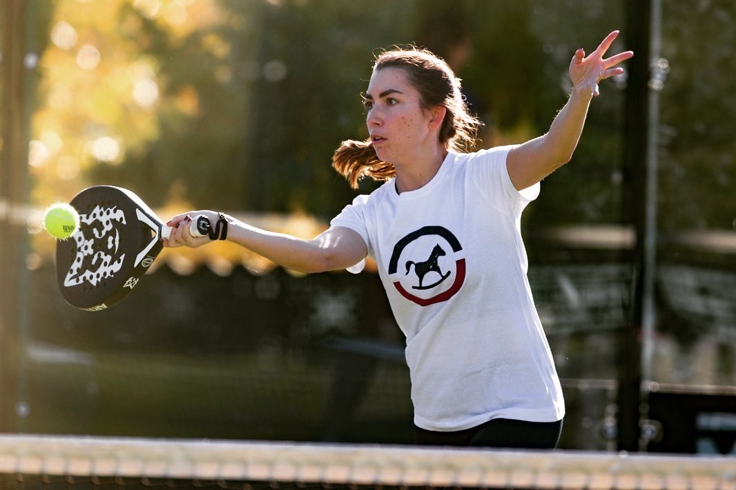 ¡Gracias a la sección de PÁDEL del RCPB!🙏🏻
La organización de la I Copa de Navidad 🎄de pádel, con gran éxito de participación,  recaudó fondos para nuestro proyecto solidario CABALGANDO LA VIDA. 
🤍🤍🤍

📸: <a href="/nacholano/">Nacho Olano</a> 

#padel #solidario #fundacionrcpb #cabalgandolavida