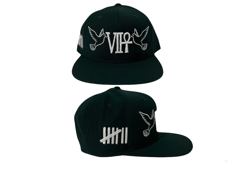Seven7ife's tweet photo. New MERCH https://t.co/4OcWPDA1As https://t.co/mPROUt5VJ6