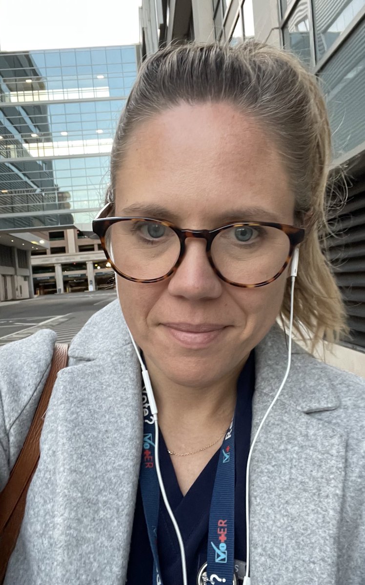 AnnieAndrewsMD's tweet photo. As much as I love working in the Children’s Hospital, it’s not where you want to spend the holidays with your family.

Be sure you and your kids get your flu and COVID vaccines and have a safe holiday season. 🎄 https://t.co/RKOWFeqnUy