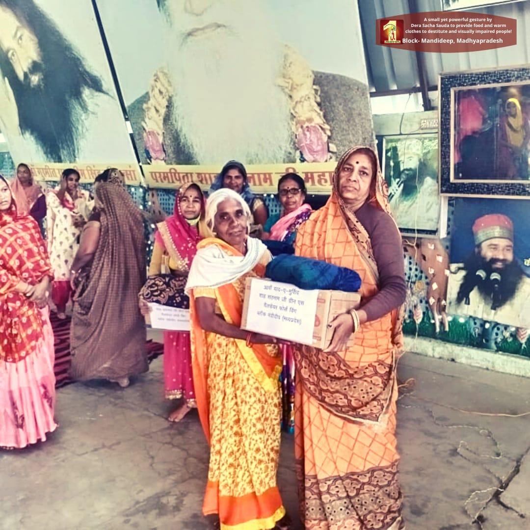 DSSNewsUpdates's tweet photo. Warmth Of Humanity | Food And Warm Clothes Distribution to destitute &amp; visually impaired people under the pious guidance of St. Dr. Gurmeet Ram Rahim Singh Ji Insan | DSS Volunteers: Mandideep, MP
#clothes #humanity #WarmthOfHumanity #ClothBank #clothdonationbydss #foodbank #food https://t.co/qHePrQCBD4