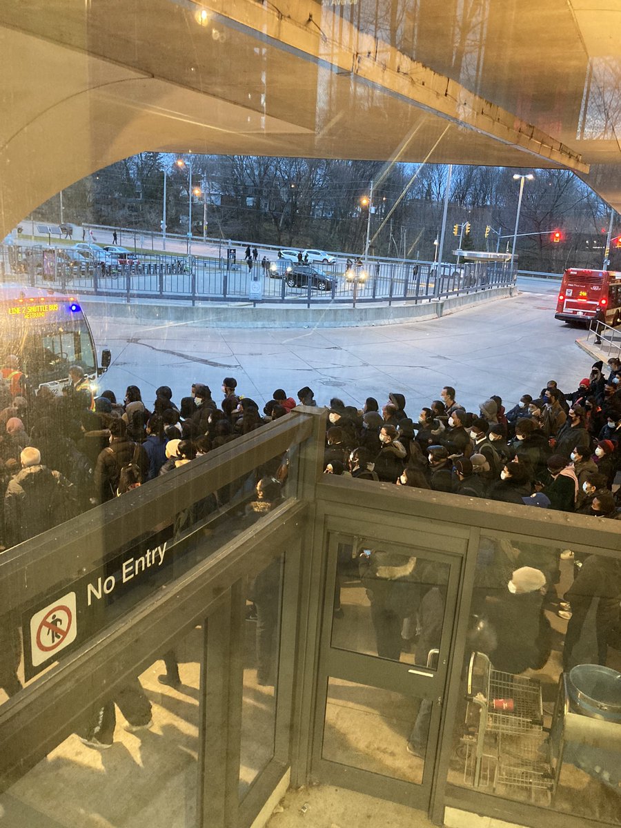 matrisha/ patrícia🏞 tweet media