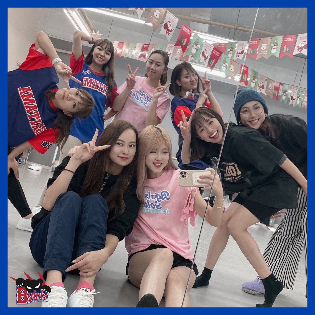 bgirls634's tweet photo. インスタライブはご覧頂けましたか？🧸
準備のワクワク届きましたか？🧸

ざ…残念ながら、データの保存に失敗しアーカイブに残す事ができませんでした🥲(ごめんなさい！！！MACO 🙇🏻‍♀️)

代わりにチームのリハーサル後の写真を📸本番まであと２日💓
#埼玉武蔵ヒートベアーズ
#Bgirls https://t.co/zjnpzgj0E1