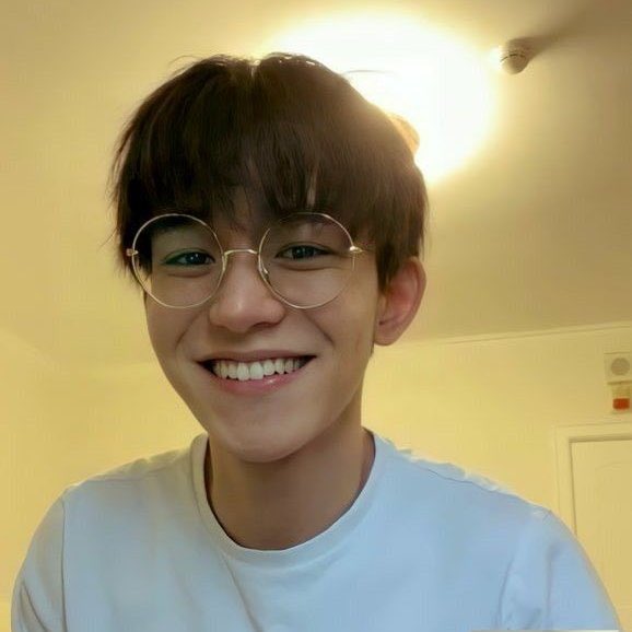โควทรูปลูคัสที่เห็นกี่ครั้งก็ต้องเซฟหน่อยได้มั้ยคับ

แค่รู้สึกช่วงนี้ไม่ค่อยเห็นหน้าลูคัสเลย อย่าให้ใบหน้าตาหล่อเหลาแสนน่ารักนี้หายไปจากทล. 🥺💚🍀