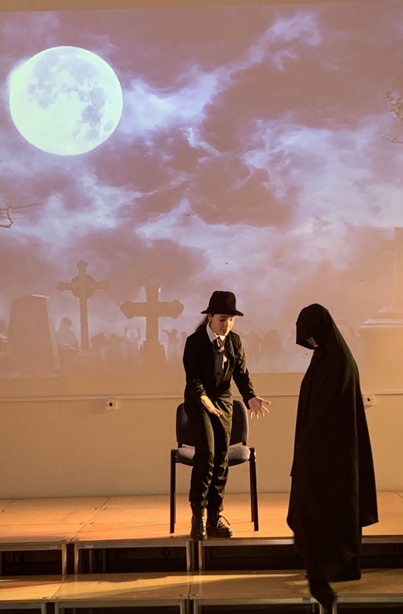 KibMeadAcad's tweet photo. Can you guess which scene this is? #KMAtogether https://t.co/PYWw3K5Y7h