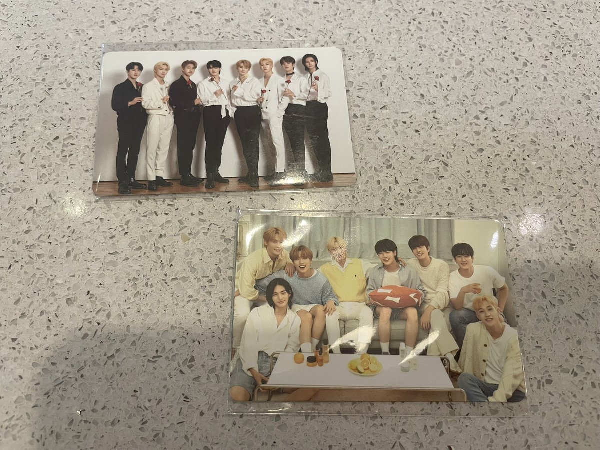 eterniteeph17's tweet photo. #ecphGA π¨
π HOLIDAY GIVEAWAY #1 π
PRIZE: straykids nacific group photocards
- mbf us on shapi & twt
- Like and RT this post
- reply with proof & #ecphGAholiday1
ENDS 12/31
winner will shoulder the SF :> https://t.co/eTx2UgNuIv