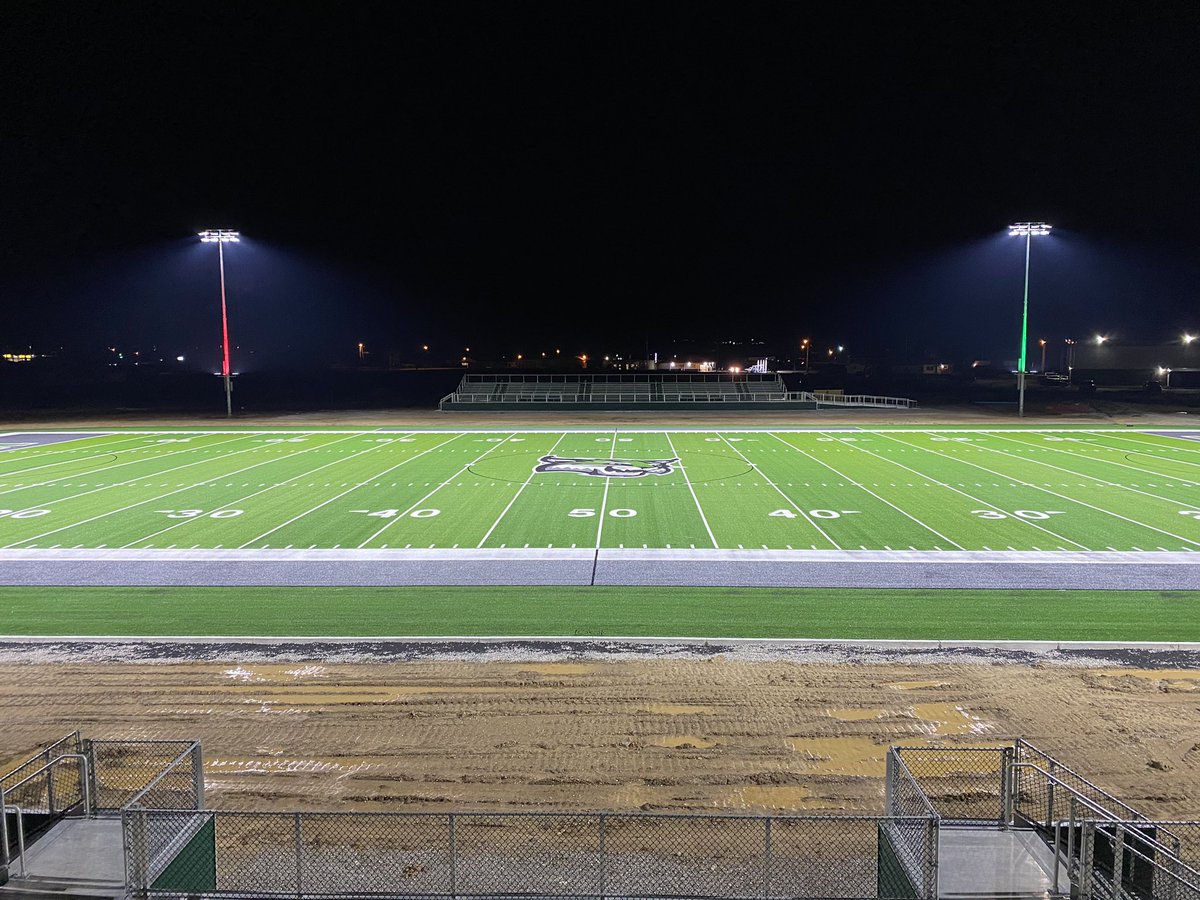 BrandonW_Musco's tweet image. Thank you to Green Local Schools in Franklin Furnace, OH for trusting @MuscoLighting with your new stadium lighting.  The field looks amazing! #TLCforLED #Showlight #Color