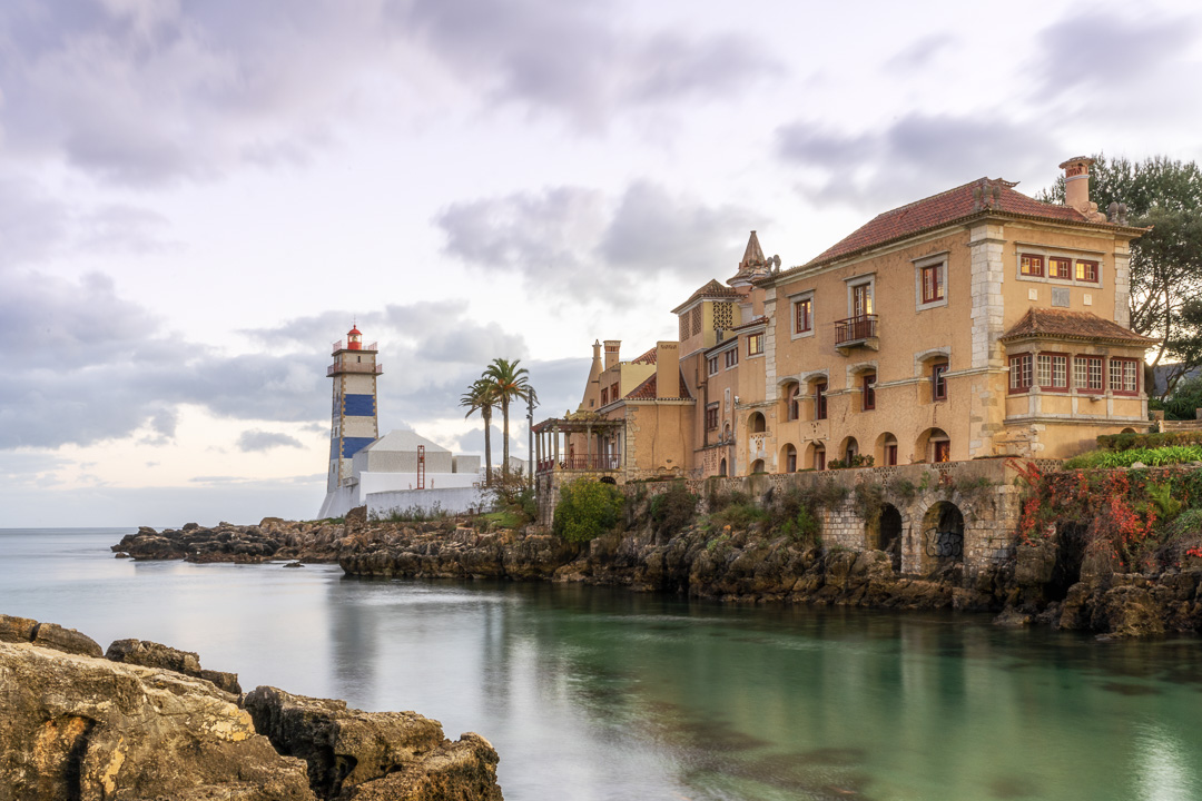 dumundo_e's tweet photo. Cascais is a Portuguese village, with the perfect seaside location. ☀️ #cascais #visitportugal #travelphotography #sunsets https://t.co/gCZgDGlF5y