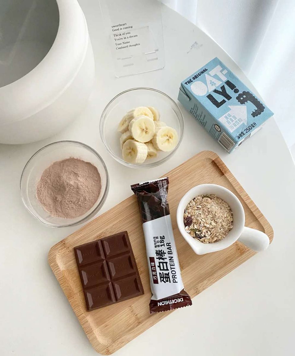 IMJEE2's tweet photo. Fitness meal! 👋🏻💪🏻
#Fitnessmeal #Chocolate #Maicha #blueberry https://t.co/G8yykVfZPp