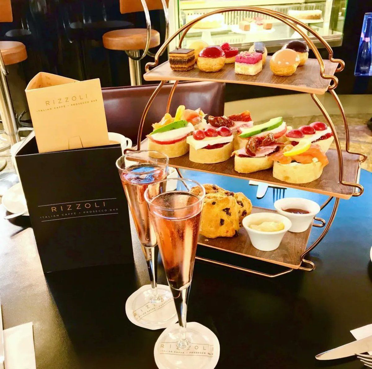 RizzoliProsecco's tweet photo. Relax and celebrate with loved ones this holiday season with a glass of prosecco and our classic Rizzoli Afternoon Tea!🍰☕️🥂🥪

Whether it be during that stressful shopping trip picking up presents, or a night out with the girls, an afternoon tea is a great way to endulge https://t.co/B38XBbOMRn