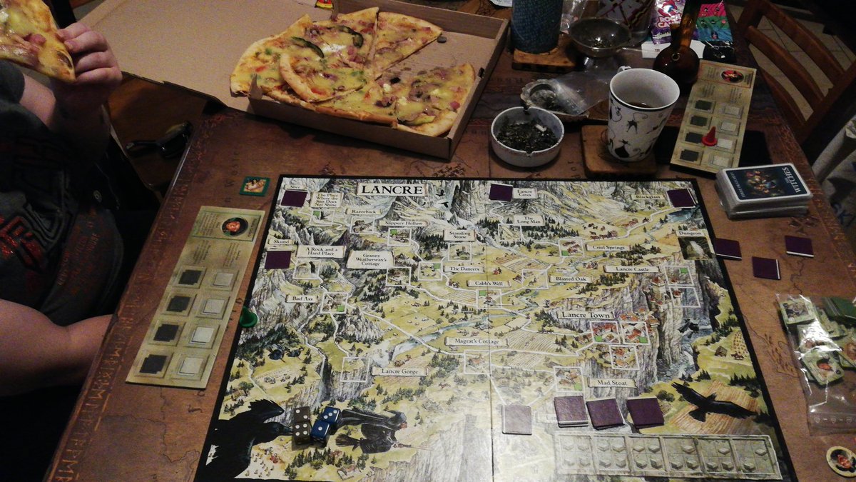 MattyMyst's tweet image. Doing this so no stream this evening.

Peace out

#kindnessispunk #twitchaffiliate #leagueoflegends #pierced #blackouttattoo #catdad