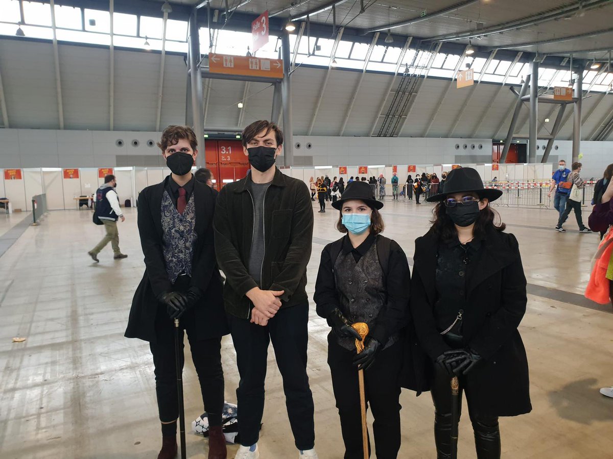 DMJConsult23's tweet photo. You asked, so we deliver.
Meet Freddy and the Kazplayers. Coming to a club near you ;-)
#FreddyCarter
#KazBrekker #Dirtyhands #CrowClub
#ShadowAndBone #SixOfCrows #Grishaverse https://t.co/sfKw5NQD6B