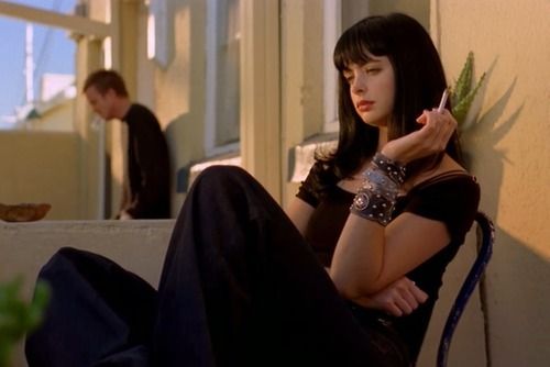 D.B.A.A. Take time today & wish the lovely Krysten Ritter a Happy Birthday!  
