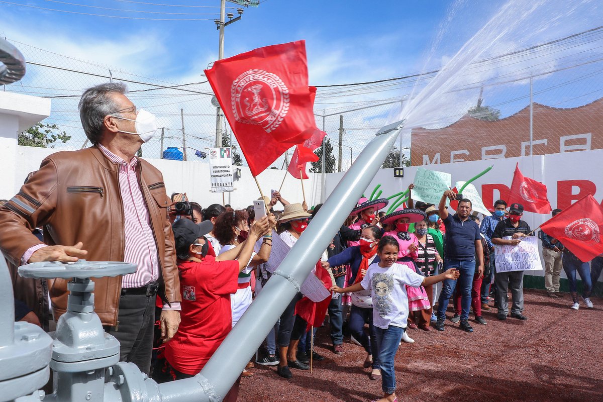 ChimalhuacanSi's tweet photo. Jesús Tolentino Román entre los mejores alcaldes del Edomex

      ·De acuerdo con la empresa Mitofsky, el edil se encuentra entre los diez alcaldes mexiquenses mejor evaluados por la ciudadanía https://t.co/aZbDnt2xfa