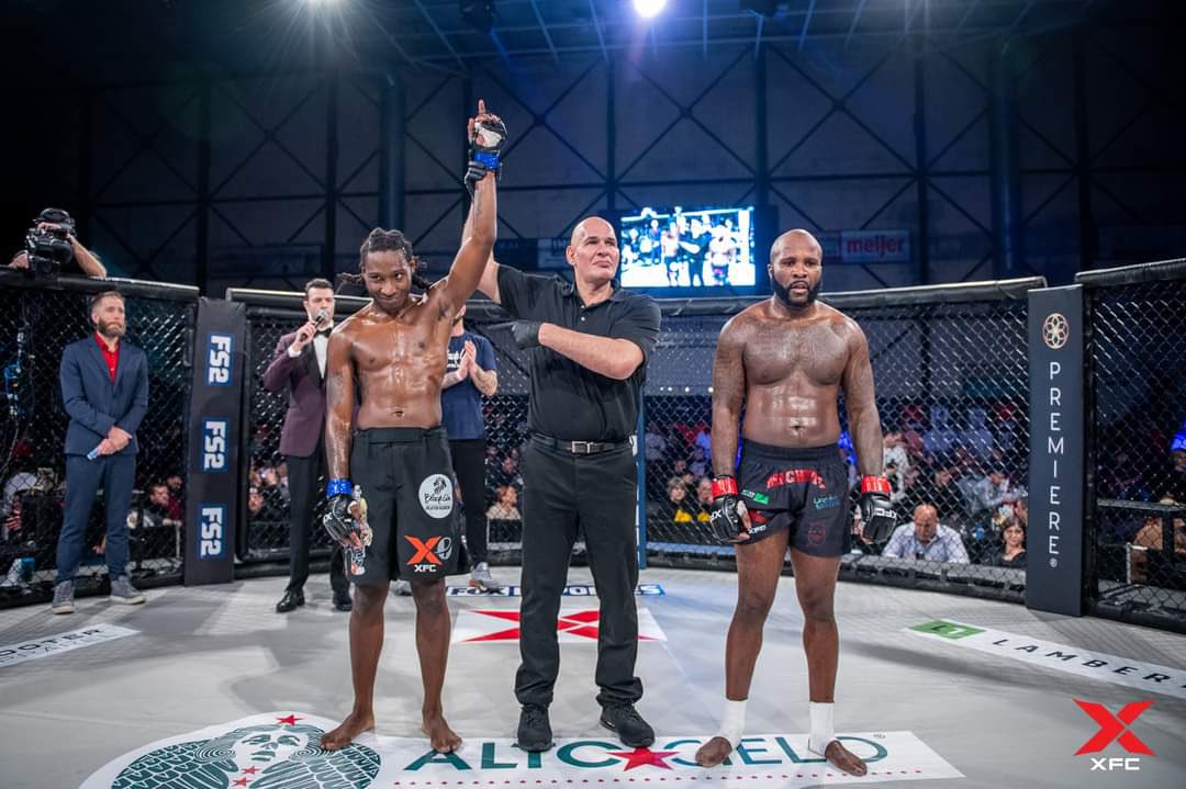 Mike "The Matrix" Taylor needed less than a round to turn heads in his Hexagon debut at #YoungGuns4 on FOX Sports 2. #mma #xfc