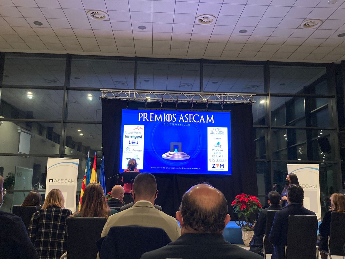 zuvamesa's tweet photo. Asistimos a los #premiosasecam2021 Enhorabuena a los galardonados! https://t.co/Tn0JZJ4fLO