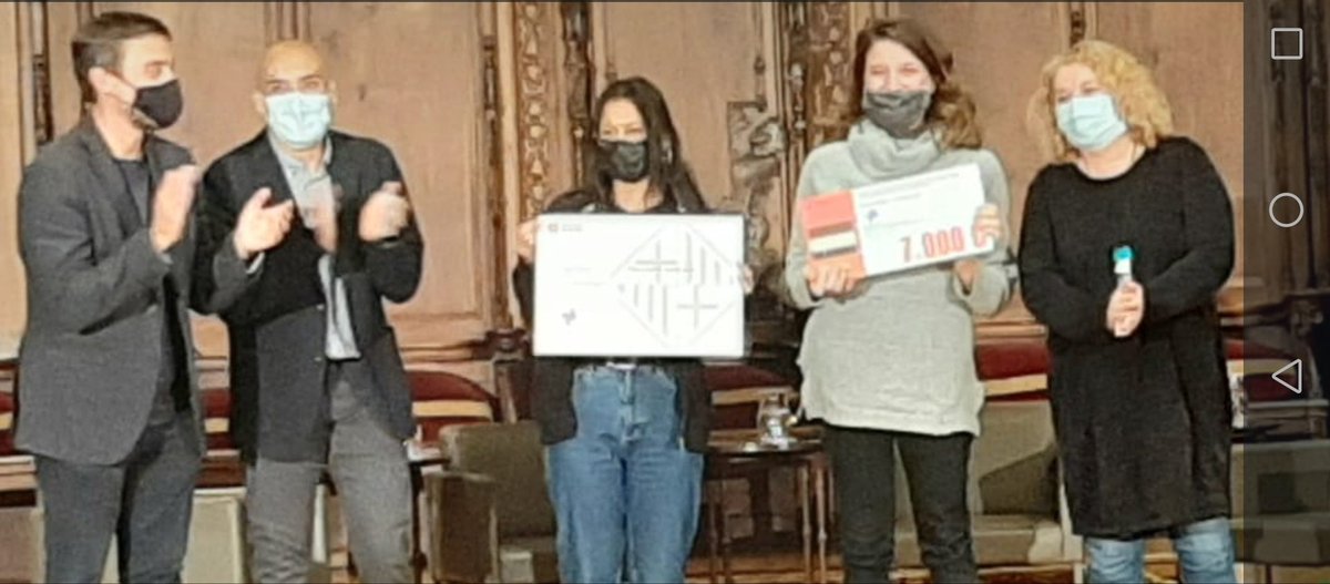 Un broche para lucir estas vacaciones nadalencas q nos da mucho ánimo
NO SON NUESTRO OBJETIVO LOS PREMIOS
PERO CUANDO LLEGAN
Son un extraordinario aliciente!
🔥Premio de Consell de Imigración para Sindillar🔥
Gracias sobre todo a las compañeras, que con ellas hacemos colectiva!