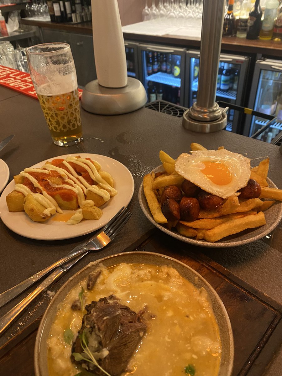 EvanDignam's tweet photo. One word for that meal we just had is phenomenal. Just over 1 year since we’ve last visited and it’s just as good as we remember @Lunya @DignamNeil https://t.co/RUkf5PhEJN