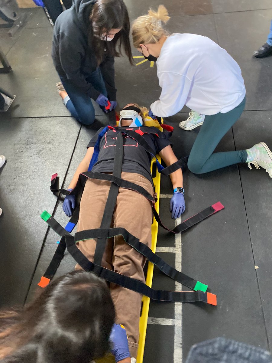PantherCTE's tweet photo. Emergency Medical students 🚑 - Backboard skills training #CTE #MrGraham #PantherCTE https://t.co/pjEDClbeKR