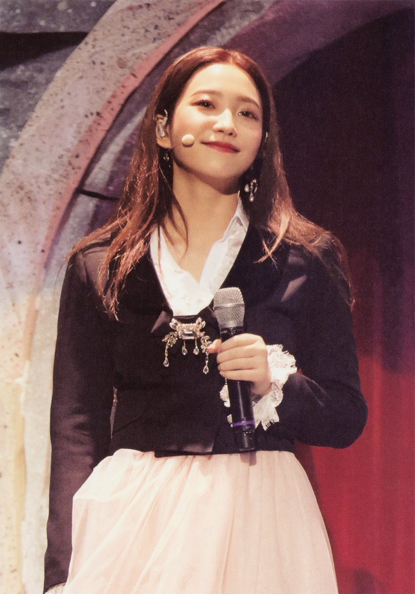 YRfiles's tweet image. #YERI #김예림