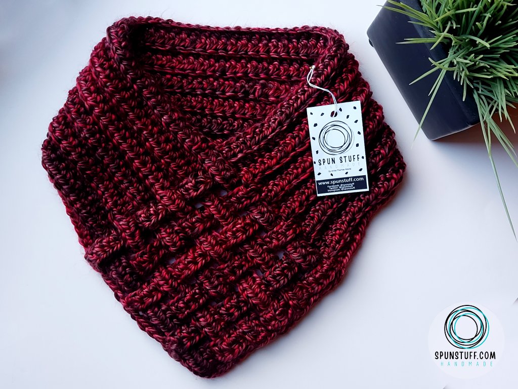 spunstuff's tweet photo. This #handmade cowl is soft, comfy &amp; has a beautiful woven lattice feature at the front. It's a beautiful #fashion accent to add a splash of #colour. 

Now at @texturescrafts, one of @LockeStShops in #HamOnt 

#fashion #giftideas #handmade  #fashionaccessory #fashionable #style https://t.co/O9k2cwTVsW
