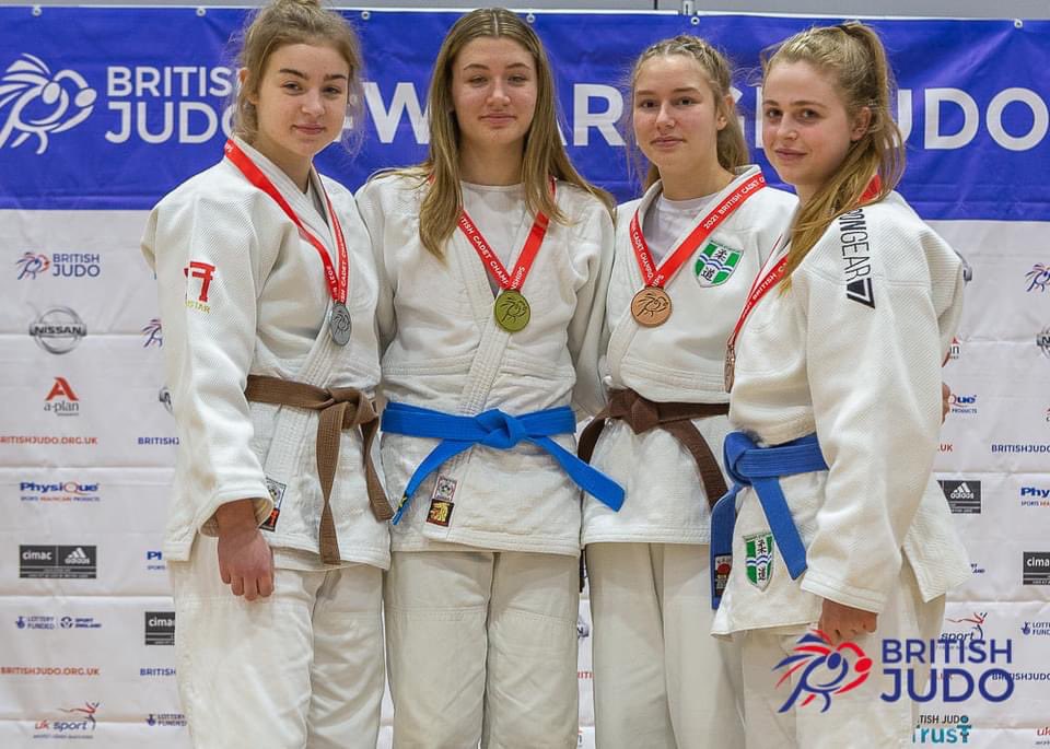 kayfwood07's tweet photo. British Judo Championships.         Bronze for Nicole Wood in cadets U18 and 5th in juniors U21 after getting beat by not 1 but 2 British no 1s (one moved weight groups) fantastic fighting from the girl!! @TeamSportsAid @woodjmac @wixamtreetrust https://t.co/sVW09fcXlW