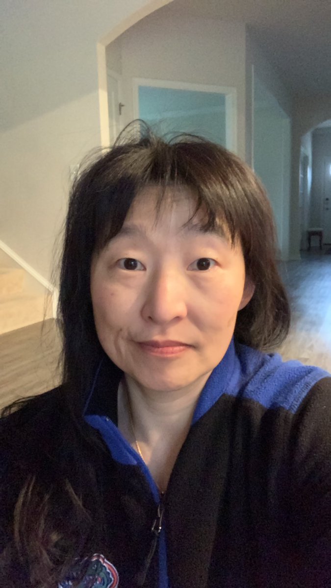 Hardasshelen's tweet photo. Remember that so from so long ago, “my achy breaky heart”? Well, as u get older, muscle recovery takes longer &amp; sometimes need anti inflammatory to help. Today it’s “My achy Breaky Muscles” so a nice long yoga stretch will do. Flow w ur day..! #yogaStretch #meditation #SoreMuscle https://t.co/1ejpb34TKs
