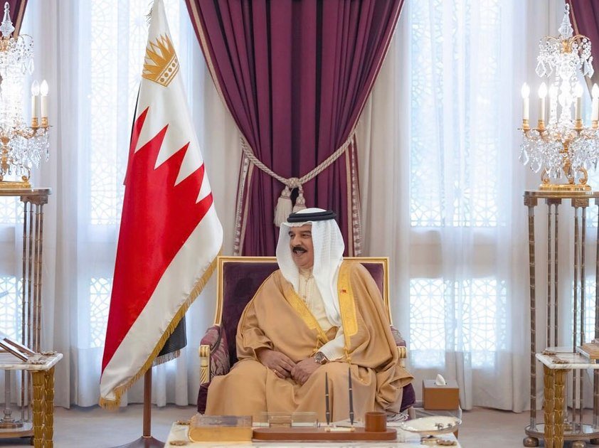 al_Mahimid's tweet photo. #الفزيع_البحرين نبارك للقيادة الرشيده وحكومة مملكة البحرين وشعبها الوفي بمناسبة اليوم الوطني الـ50 وبهذه المناسبة نسأل الله أن يديم الأمن والأمان على مملكة البحرين وسائر بلاد المسلمين #ال_خليفه #اليوم_الوطني_البحريني_ال50 #البحرين #السعوديه #الكويت #قطر #عمان https://t.co/QhtJA5RauN