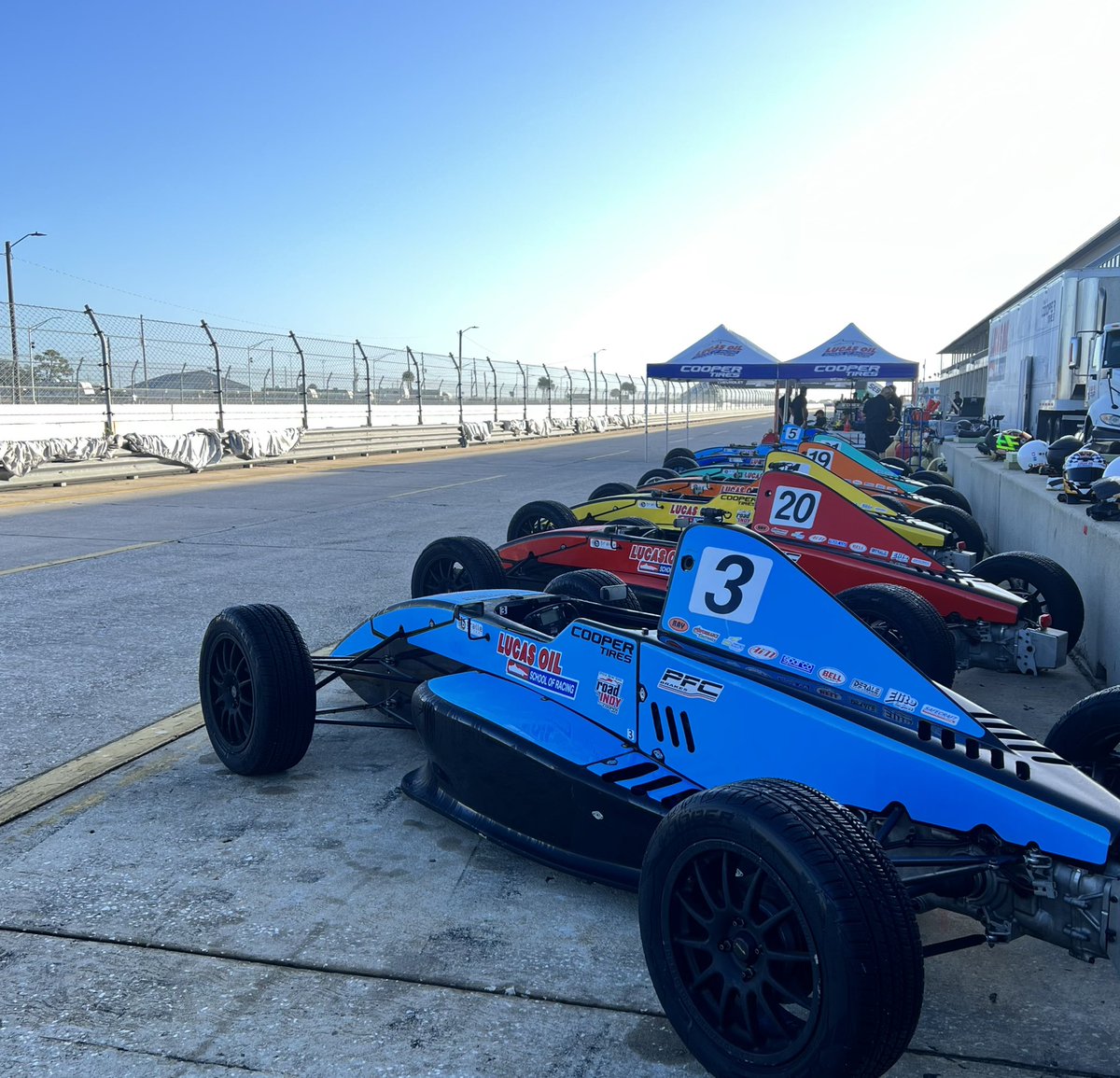 PippaMann's tweet photo. Final day of the @LucasRaceSchool #ScholarshipShootOut. By the end of today one of 36 young racers here will win a season’s entry into our 2022 Championship series! 🏁

#Coaching #LucasRaceSchool #TeamCooperTire #RoadToIndy #NextGeneration https://t.co/7nQo9FBI6l