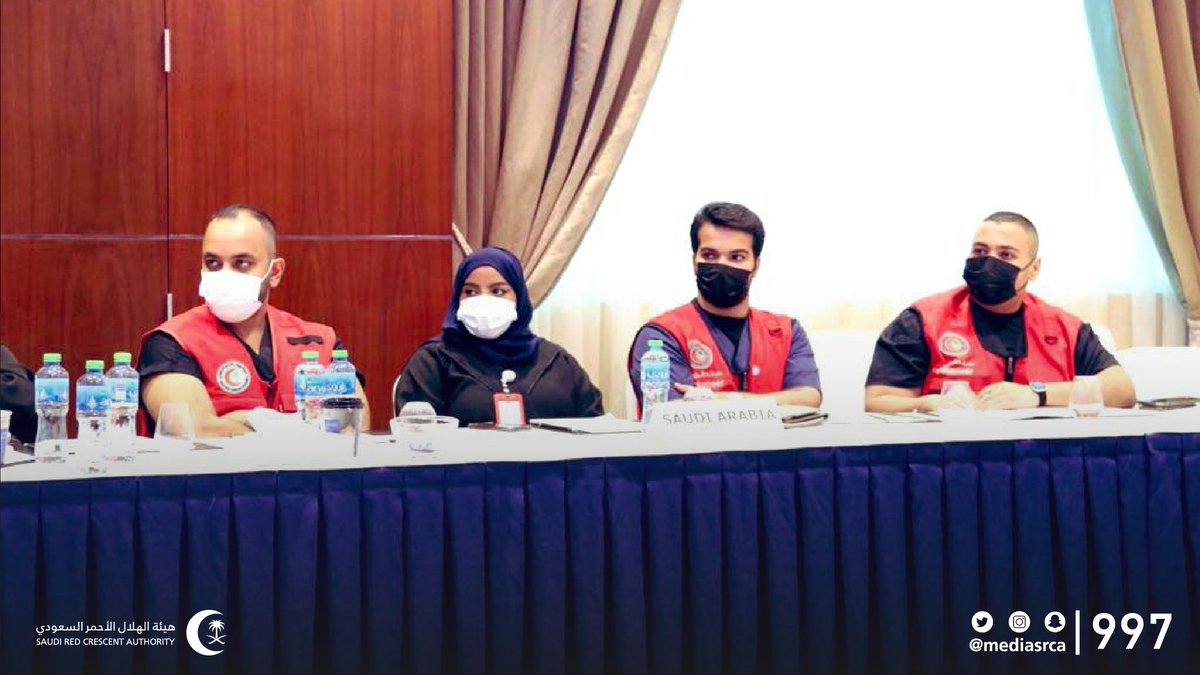 SrcaVolunteer's tweet image. @mediasrca تشارك في الملتقى الخليجي للعمل التطوعي (إنسان عطاء) والأمانة العامة في مجلس التعاون لدول الخليج العربية وجمعية الهلال الأحمر البحريني يكرمان متطوعي هيئة #الهلال_الأحمر_السعودي الذين تفانوا بـ #العمل_التطوعي خلال #جائحة_كورونا