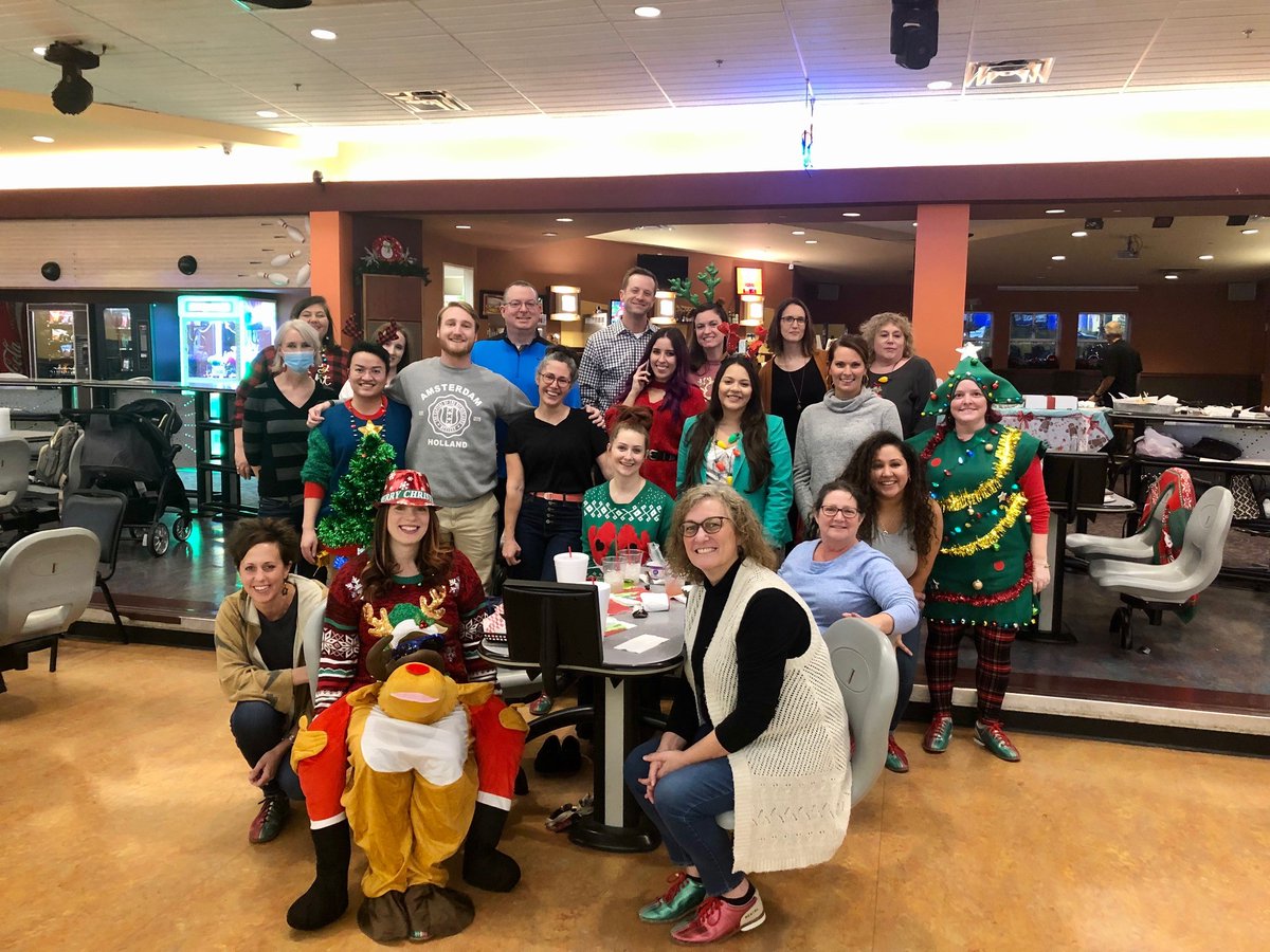 PHB_CPAs's tweet photo. Today's #taxtip: when you need accounting services, work with a FUN CPA firm like us! PHB can crunch the numbers and bowl the strikes! We are very capable of handling all of your accounting needs and you'll love working with our staff. #funcpas #holidayfun #franklinTN https://t.co/Lx3wdKgeKJ