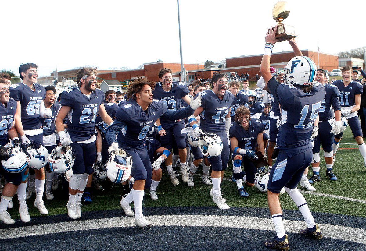 “Winning a league championship is hard to do. To get that was really important for our kids and our program.”

“It made me feel like we were marching on Manassas.”

Finishing thoughts on HS football season for a few local teams | ✍️: <a href="/tommycassell44/">Tommy Cassell</a>  metrowestdailynews.com/story/sports/h…