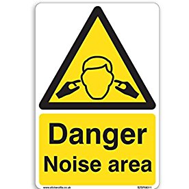 FarmSafetyHour's tweet photo. #FarmSafetyHour #31DaysOfSafety #Day16 How's your hearing? Hearing loss &amp; hearing damage is a very common #health condition seen in #farming so make sure you take action to protect yours today. #FarmSafety #SmallChanges #CultivateChange https://t.co/m25WSdqzk9