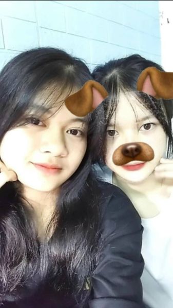 vunieng's tweet photo. Tình bạn của chung ta 🌻 https://t.co/vwE07tF2cR