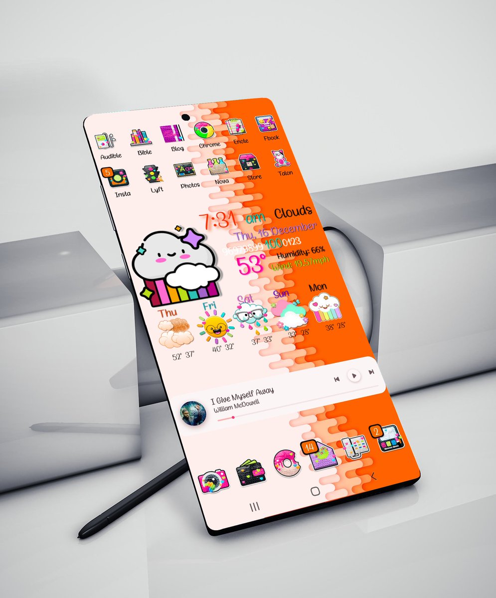 cheekiebrenda's tweet photo. Good Morning! It's another Bright and Brilliant setup today. Colorful Cuties Icons, Aforme Font and the Current Temp Icon is LIT #BeWeather by @tiffanydujoiethemes more details and the wallpaper can be found on my Styling #Android Blog. Have a great day all! #StylingAndroid https://t.co/kteKpx2anF