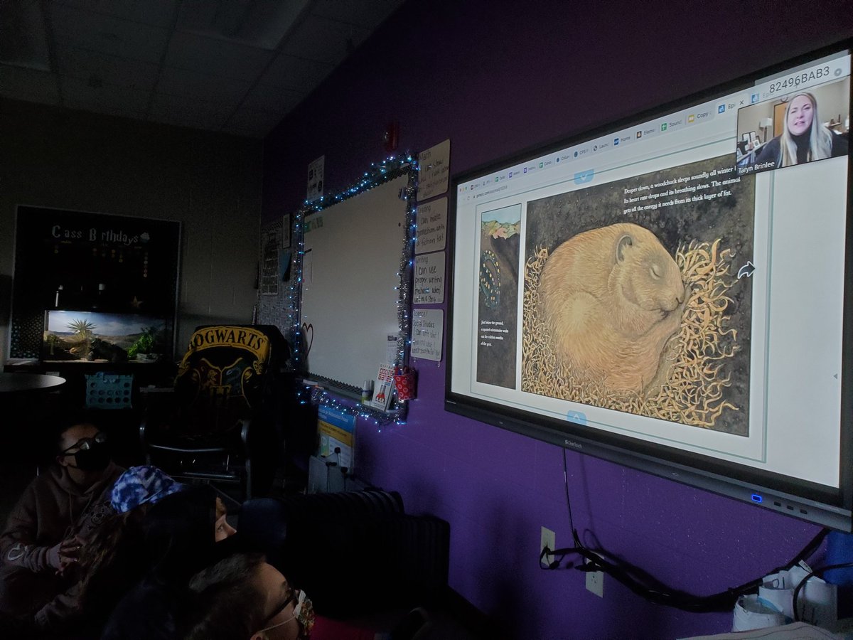 MrsHickcox5's tweet photo. We love starting out day with a school wide read aloud! Today's story was "Under the Snow". #cre_cardinals #CREateReaders https://t.co/6p5RZOucE4